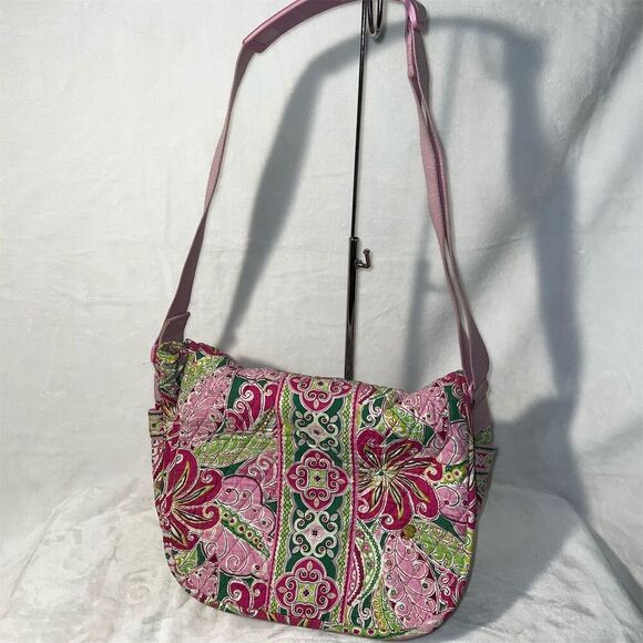 Vera Bradley Pinwheel Pink Cargo Bag Set with Wristlet, lunch bag and Checkbook - Picture 5 of 16